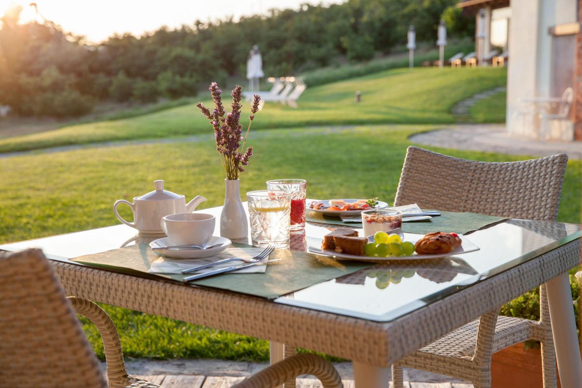 Relais Montemarino Hotell Borgomale Eksteriør bilde
