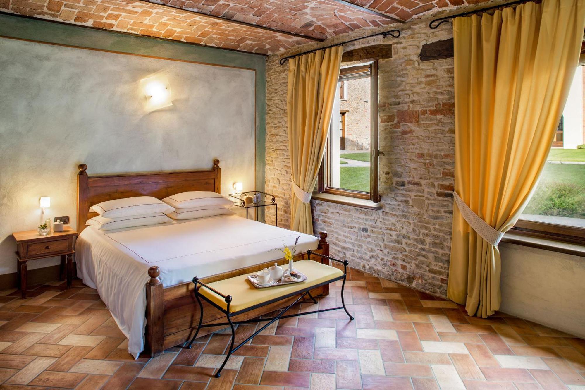 Relais Montemarino Hotell Borgomale Eksteriør bilde
